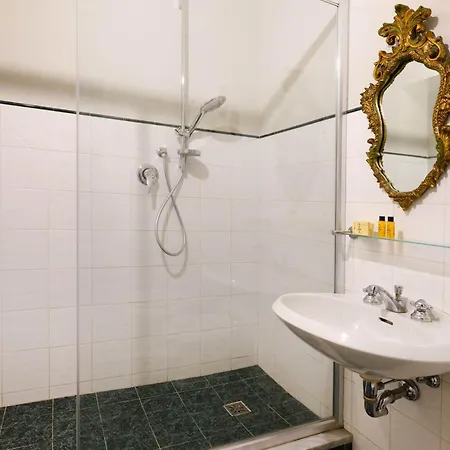 Santa Maria Novella Deluxe Apartment Florenz Exterior foto